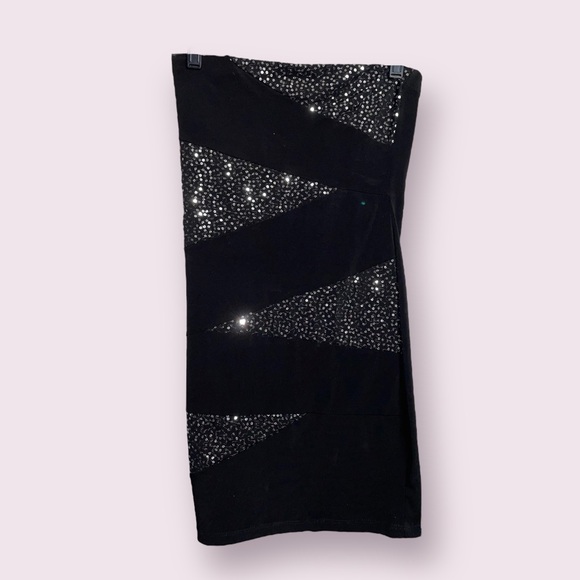 SOLD Charlotte Russe Mini Sleeveless Sequined Dress - Picture 4 of 5